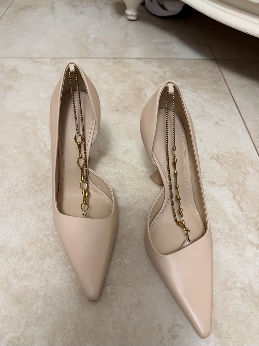 cult gaia Nude Pointed Toe Heels with Gold Chain Detail 38 - Picture 2 of 9